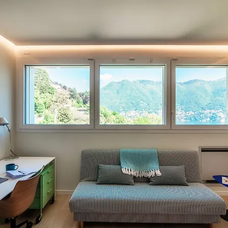 The Art House - By Myhomeincomo *