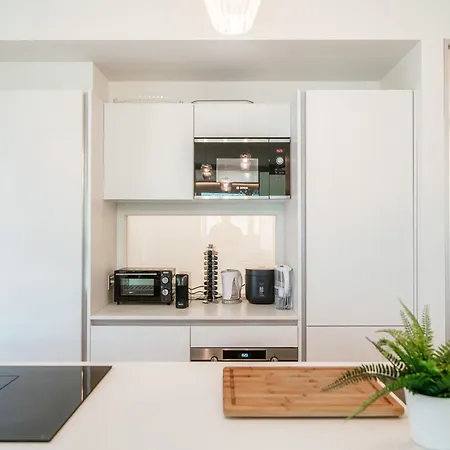 The Art House - By Myhomeincomo Lejlighed *