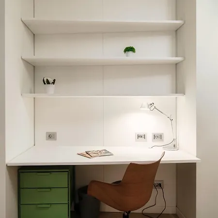 The Art House - By Myhomeincomo *