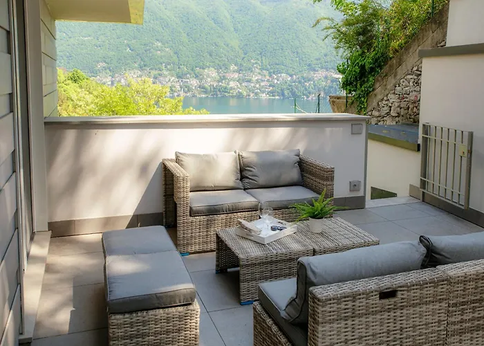 Appartamento The Art House - By Myhomeincomo *