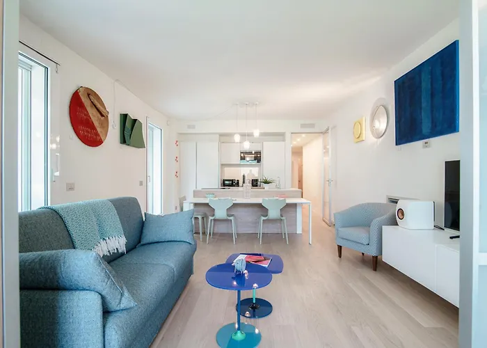 Appartamento The Art House - By Myhomeincomo *