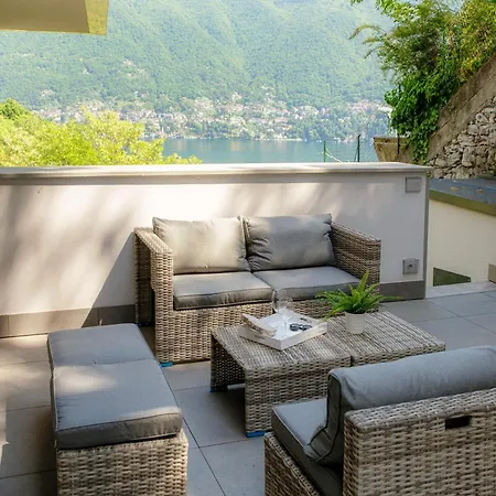 Appartamento The Art House - By Myhomeincomo *