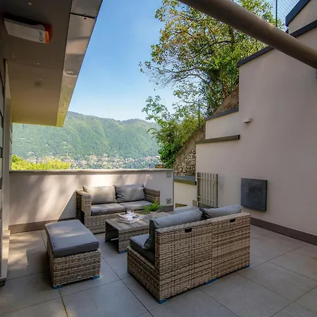 The Art House - By Myhomeincomo